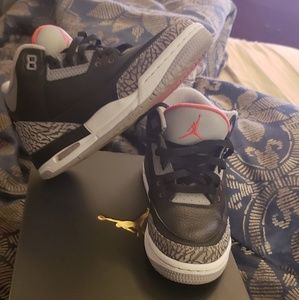 Jordan cement retro 3s